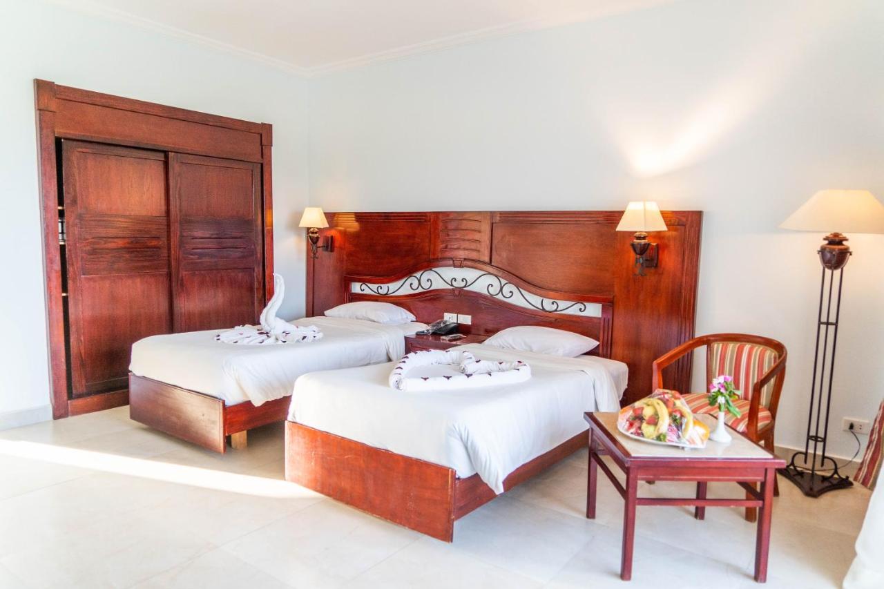 Brayka Bay Reef Resort Abu Dabbab Esterno foto
