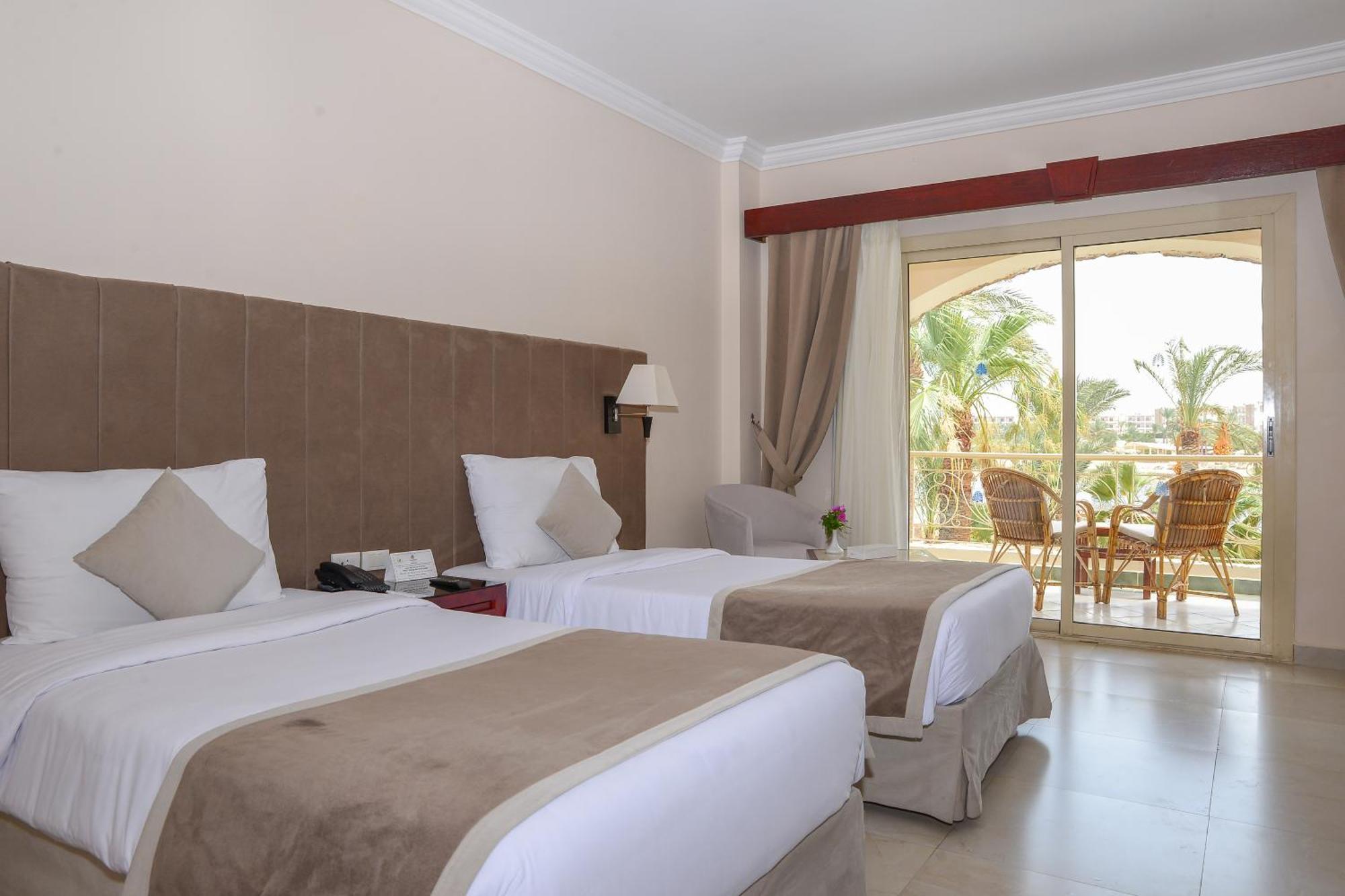 Brayka Bay Reef Resort Abu Dabbab Esterno foto